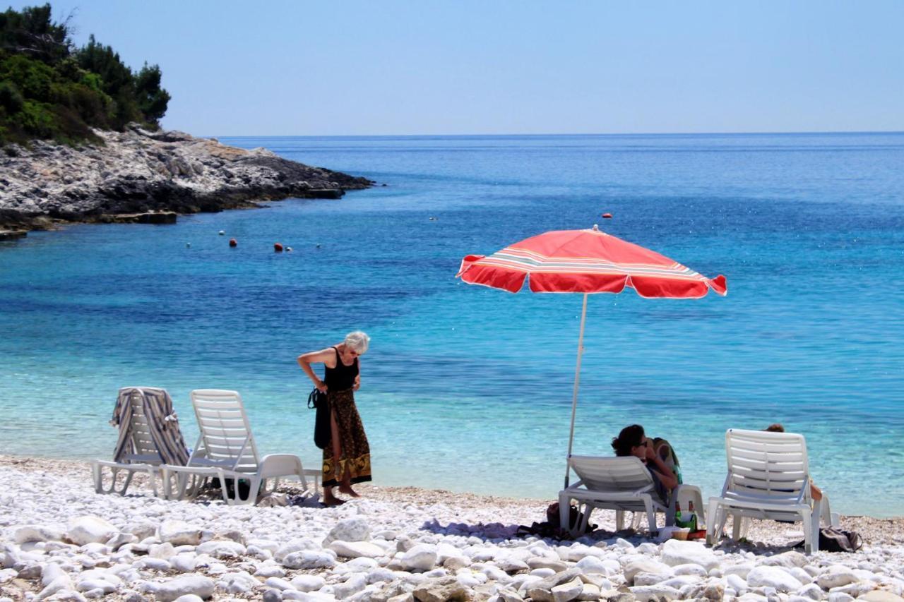 Apartments And Rooms With Parking Space Hvar - 13161 Hvar Town Exterior foto