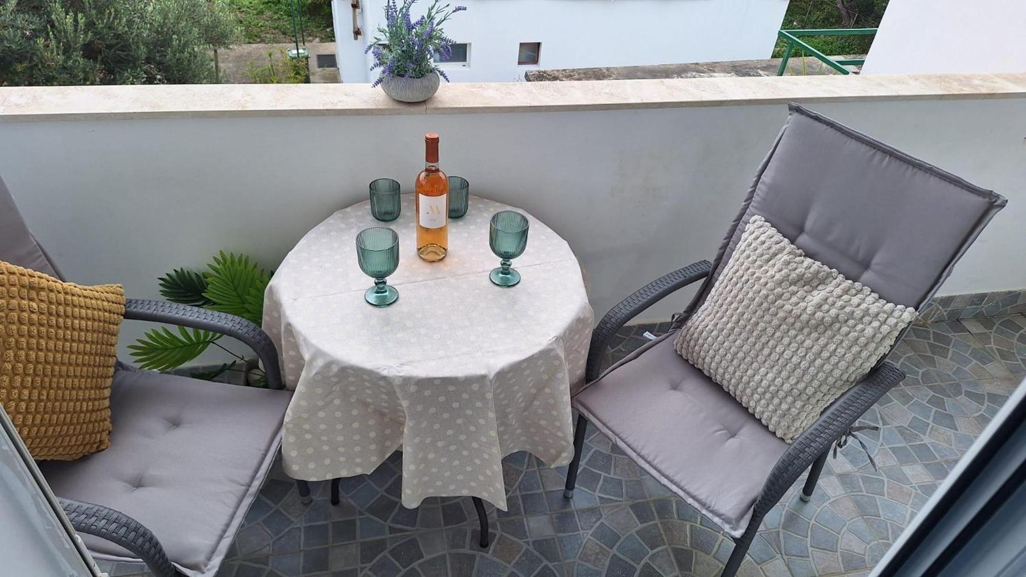 Apartments And Rooms With Parking Space Hvar - 13161 Hvar Town Exterior foto